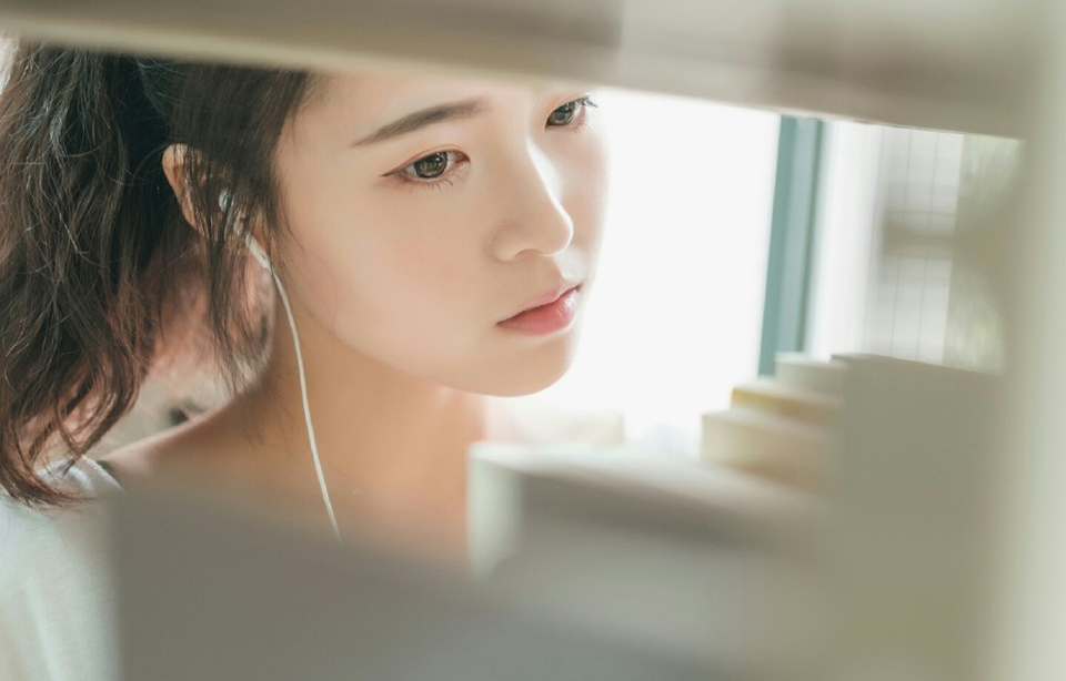你没拥有的人脉叫我姐妹，你得不到的男人叫我宝贝。